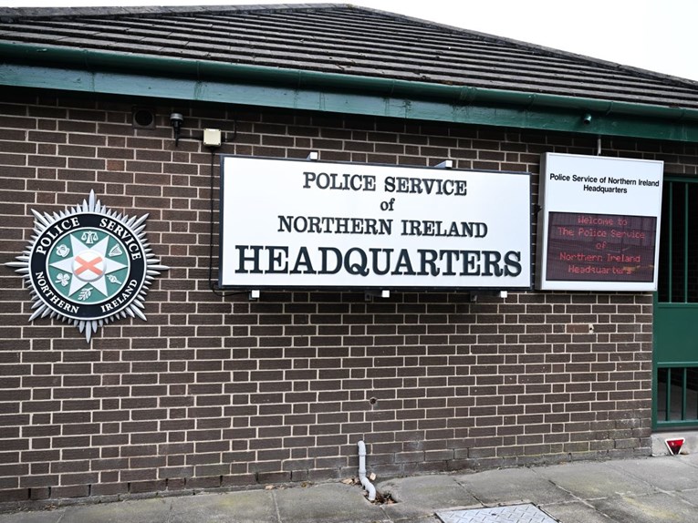 U Sjevernoj Irskoj počinio više od deset silovanja dok je bio policajac