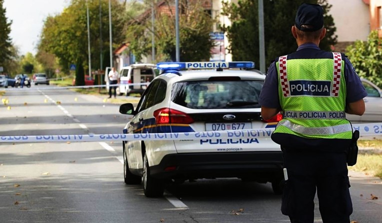 Teška nesreća kod Imotskog, oborena pješakinja, teško je ozlijeđena