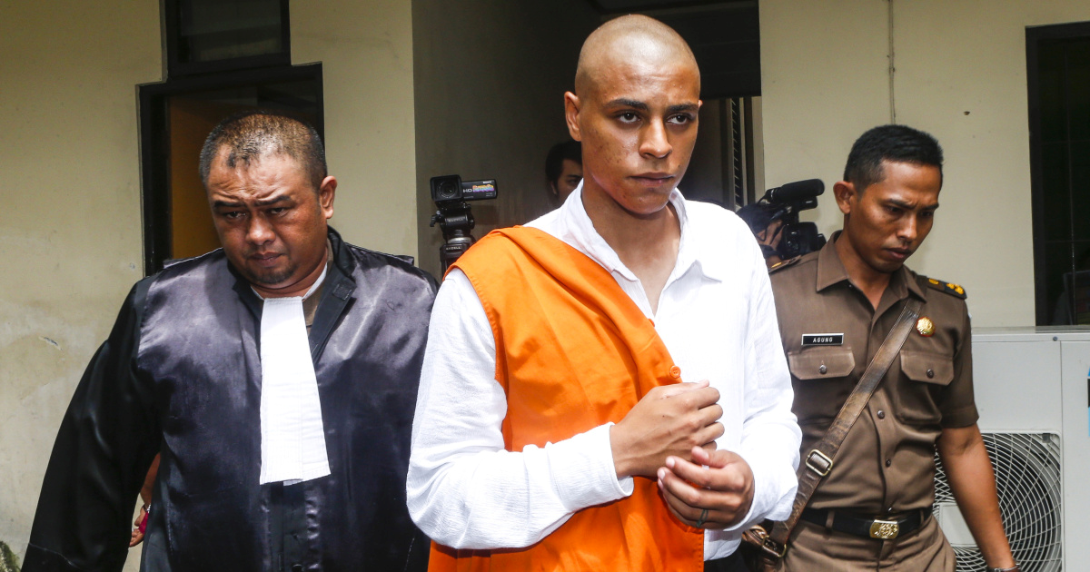 Amerikanac pušten iz zatvora na Baliju. Ubio majku djevojke, tijelo sakrili u kofer