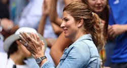 Komentatora Wimbledona napali jer je komentirao skupi prsten Mirke Federer