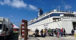 Zapalio se trajekt koji vozi od Lampeduse do Sicilije, spašeno 177 ljudi