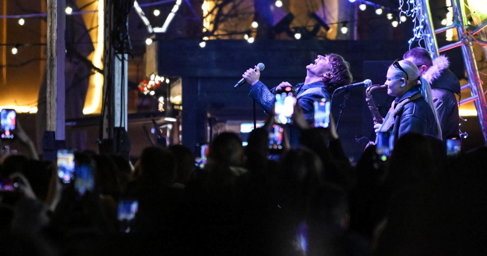 VIDEO Jakov Jozinović nastupio na Adventu u Velikoj Gorici, slušalo ga mnoštvo ljudi