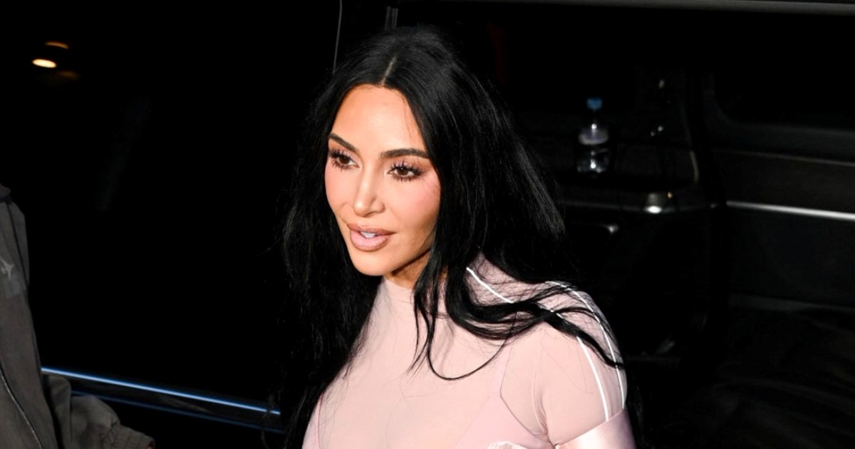 Kim Kardashian u prozirnom izdanju predstavila novu NikeSKIMS kolekciju