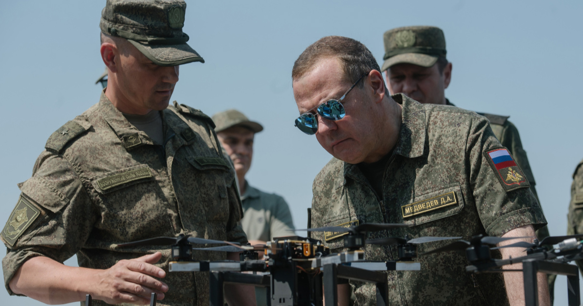 Medvedev: Duh NATO jedinstva nestaje. Prijetnja globalnog rata drastično raste