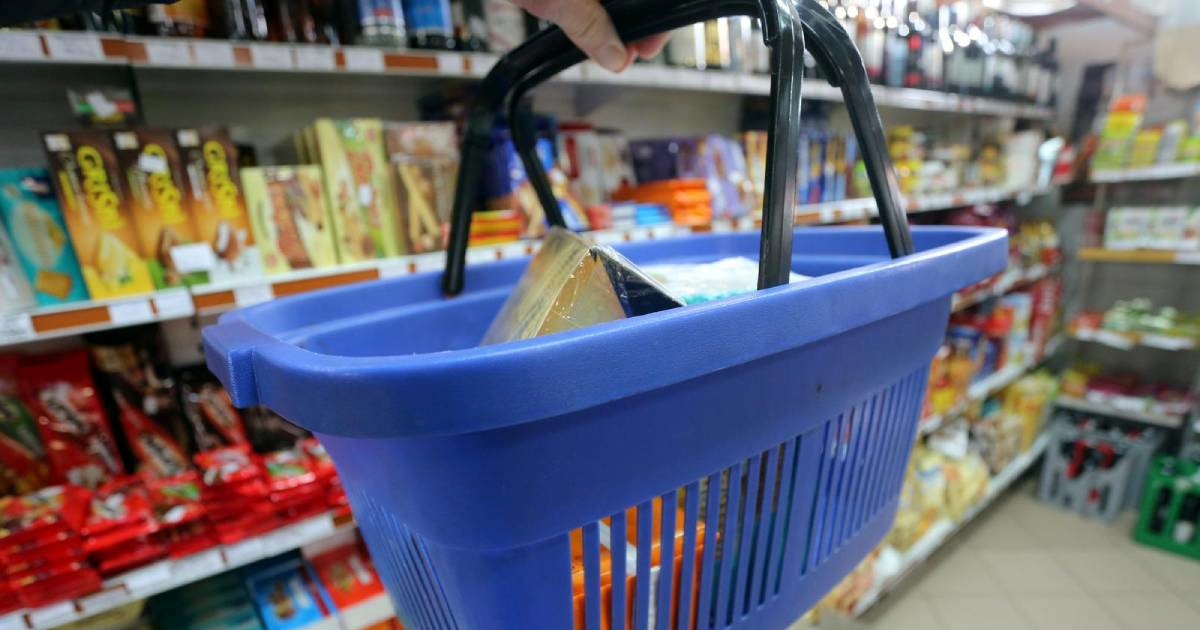 Osnovna košarica za četveročlanu obitelj pred blagdane sve skuplja