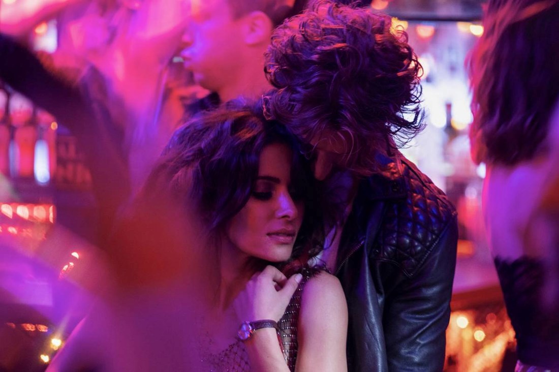 Ovih 7 Netflixovih hitova ne želite gledati s roditeljima za Božić (vjerujte nam) 🫣