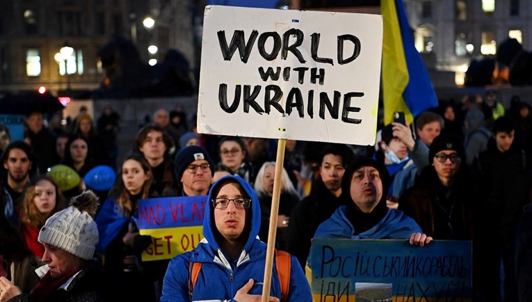 Skupovi potpore Ukrajini diljem svijeta, Rusi zabranjuju prosvjede