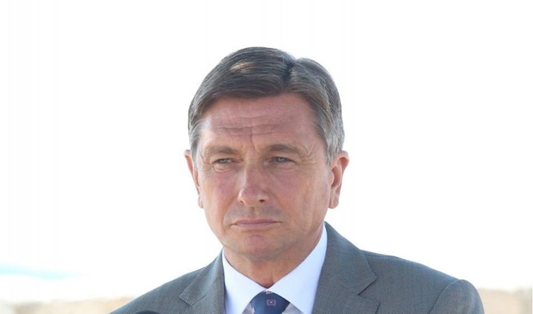 Pahor: Nitko u Sloveniji nije za odustajanje od arbitražne presude o granici