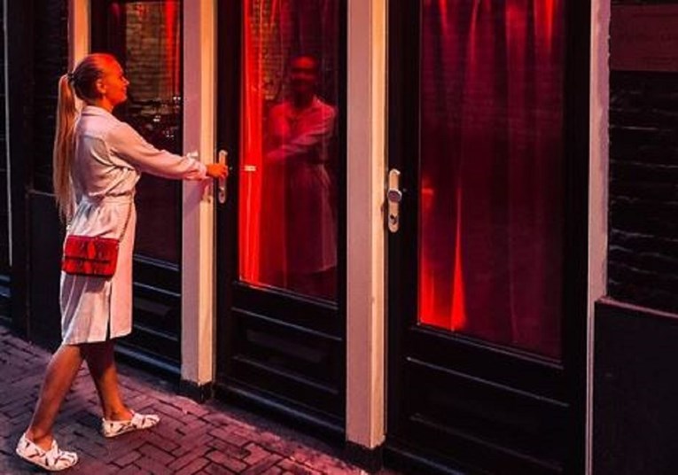Prostitutke u Crvenoj četvrti boje se za svoju budućnost: Žele nas preseliti