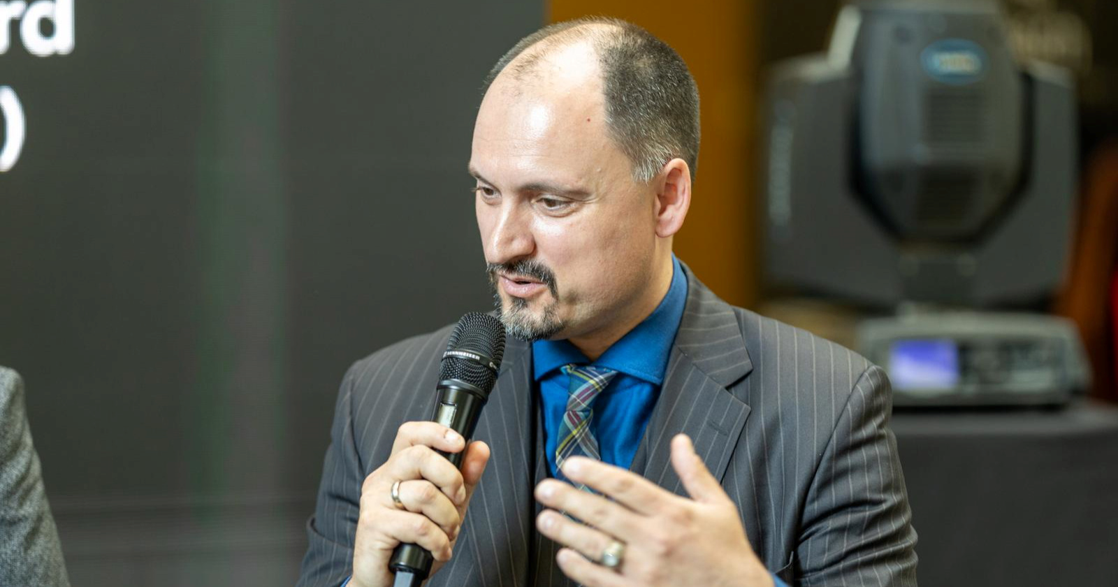 Ekonomist: Nema stvarnog razloga za trenutni rast cijena nafte i goriva