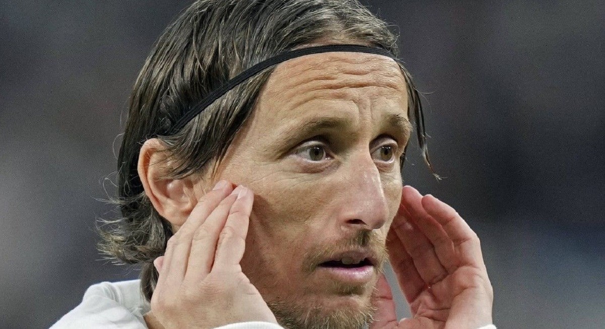 Modrićev hit video: "To je penal? Tko ga je napravio?"