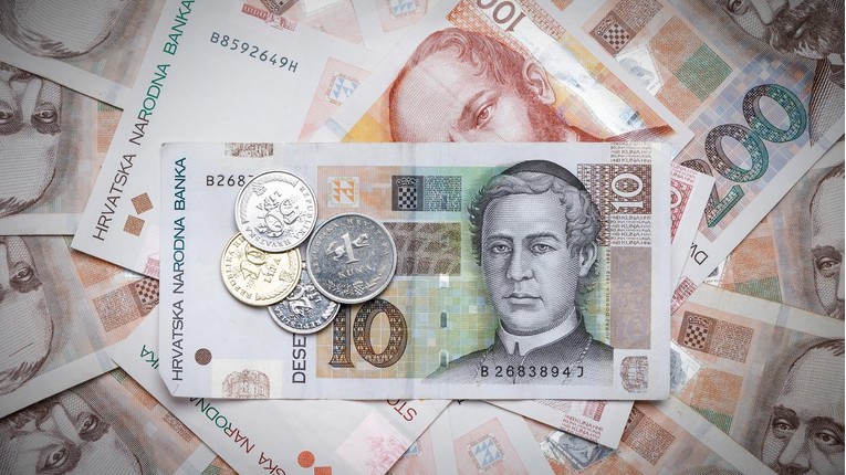 Godišnja stopa inflacije u rujnu iznosi 3.3 posto, najviša je od ožujka 2013.