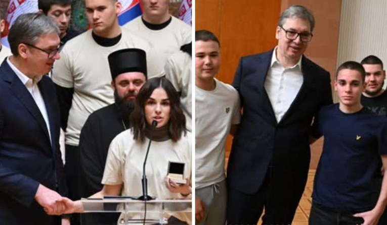 Vučić u Beogradu s učenicima iz Vukovara. Profesorica: Zašto se ne slikaš sa svojima?