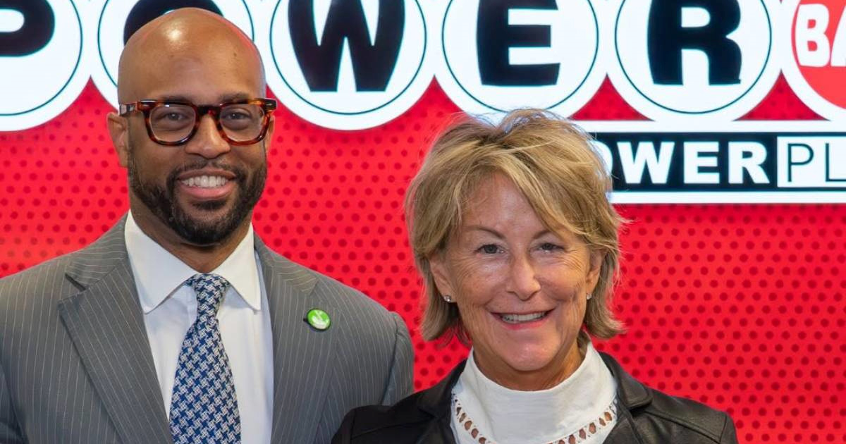 Baka pitala ChatGPT za brojeve za loto, osvojila 150.000 dolara i sve donirala