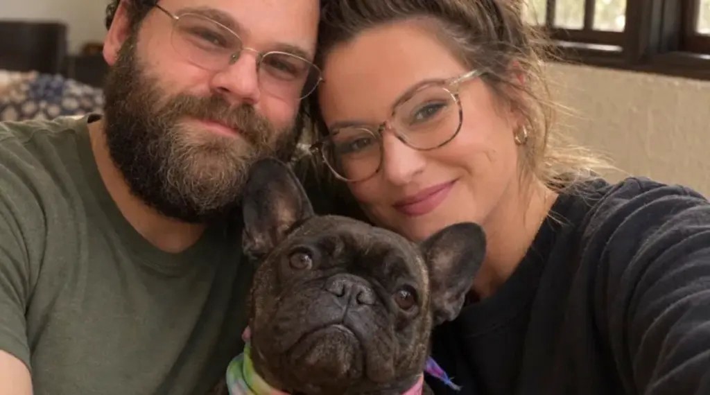 Hrabra buldogica Cassie uginula braneći vlasnike od medvjeda