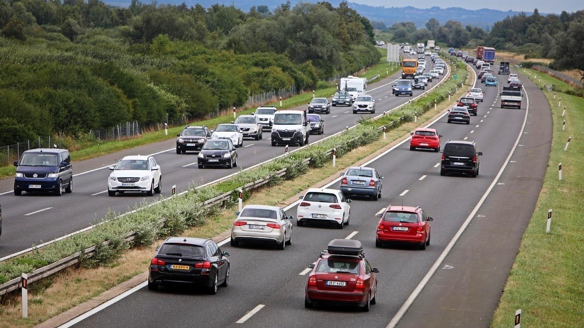 Hrvatska stvarnost: Na tisuću ljudi manje od 20 novih automobila