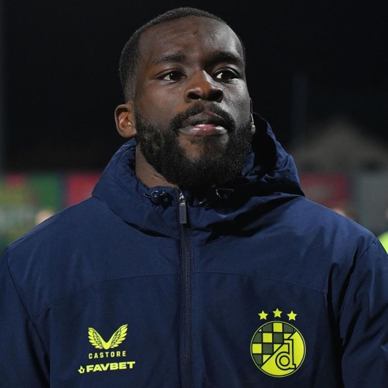 Kanga je sam odlučio pucati penal. Pogledajte kako mu je Sušak obranio