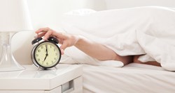 Istraživanje: Odgađanje alarma na 30 minuta moglo bi biti dobro za vas, evo i zašto