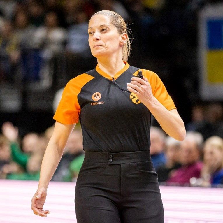 VIDEO Hrvatski komentator: Brže trči sutkinja nego igrači Partizana