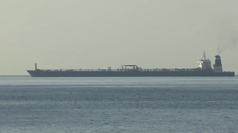 Britanski marinci u Gibraltaru zaustavili tanker za Siriju pun nafte