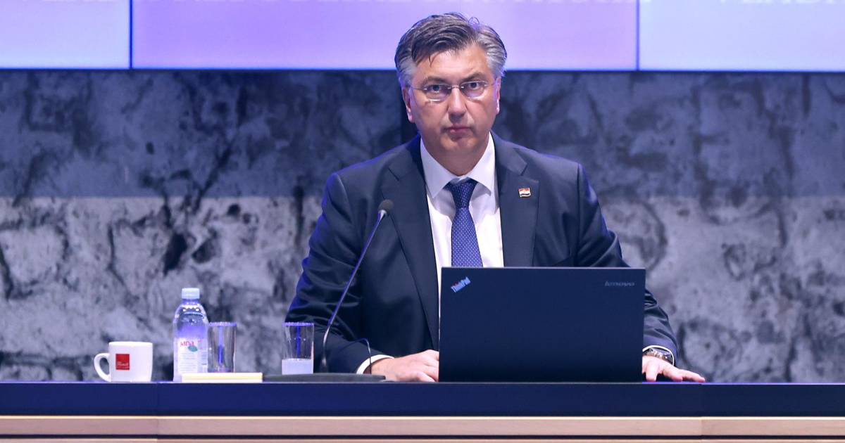 Zadužuju se četiri grada i tri općine. Dobili su dozvolu od vlade