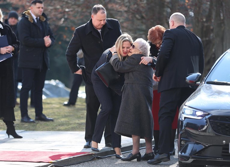 FOTO Na Milanovićevu inauguraciju stigla posljednja partizanka sa Sutjeske (101)