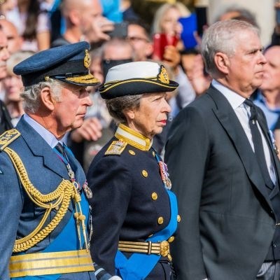 Kralj Charles pozvao je princa Andrewa na obiteljsko okupljanje za Božić?