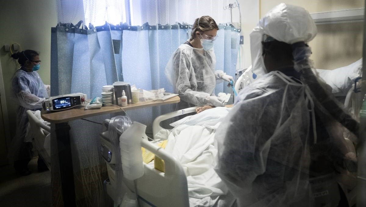 Bolnice na Aljaski pune covid pacijenata, neke moraju odbijati