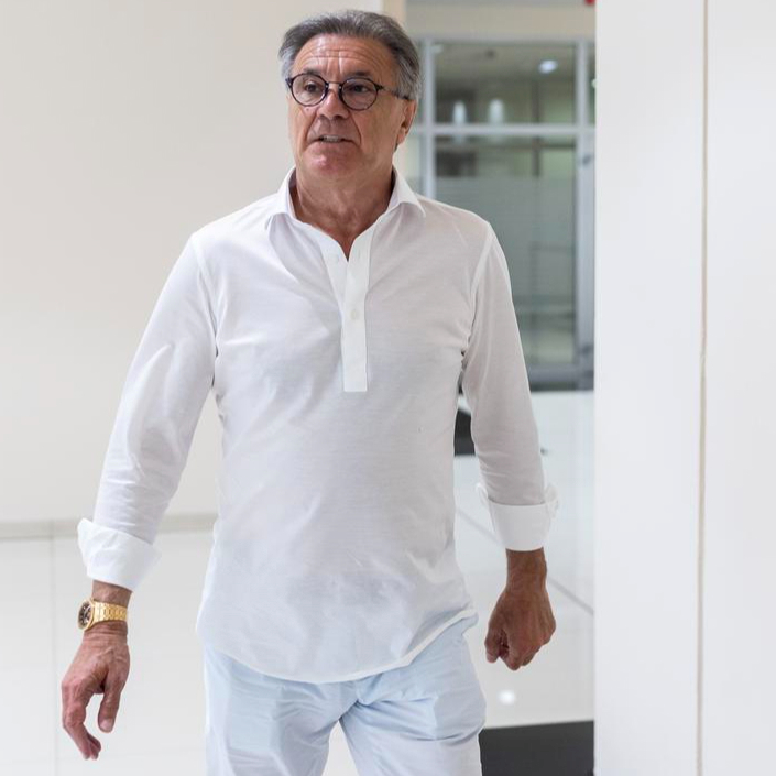 FOTO Zdravko Mamić presađuje kosu