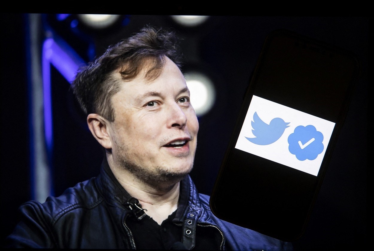 Musk: Samo će korisnici s plavom kvačicom odlučivati o politici Twittera