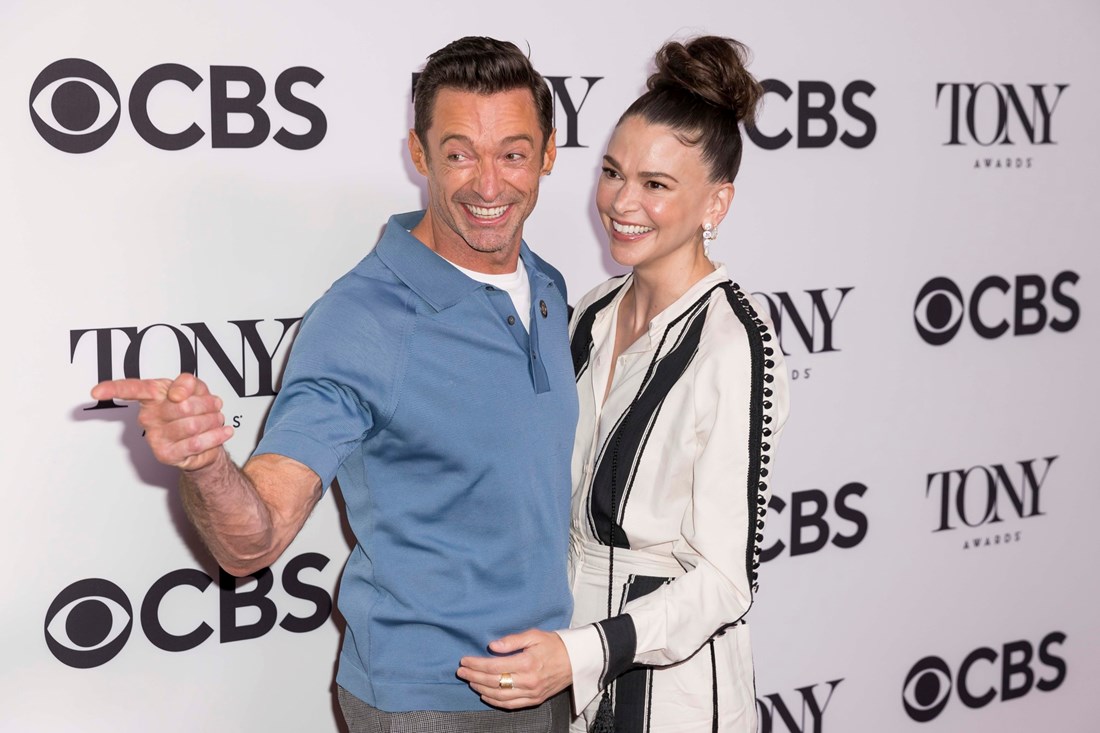 Hugh Jackman želi oženiti Sutton Foster, ali njegova djeca navodno se protive tome