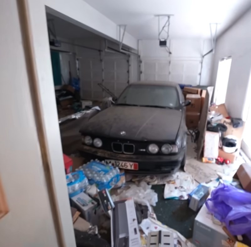 VIDEO Ovaj BMW M5 godinama je bio zaboravljen u garaži napuštene vile