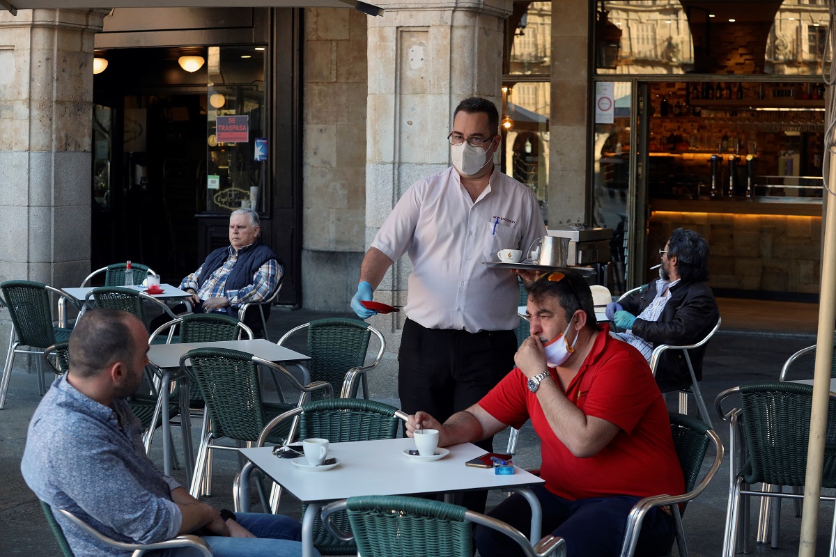 Terase u Madridu i Barceloni otvorene nakon dva i pol mjeseca