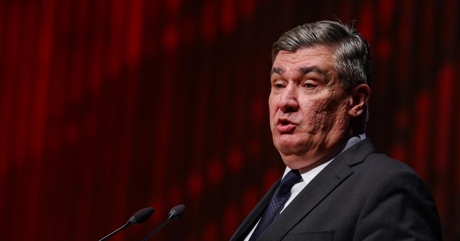 Milanović se prisjetio osmero ubijene hrvatske djece u Vitezu