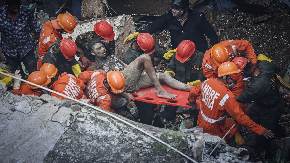 Urušila se zgrada u Mumbaiju, najmanje osmero mrtvih