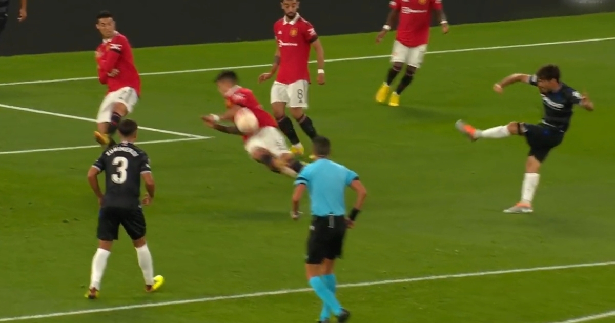 Pogledajte kontroverzni penal zbog kojeg je United izgubio