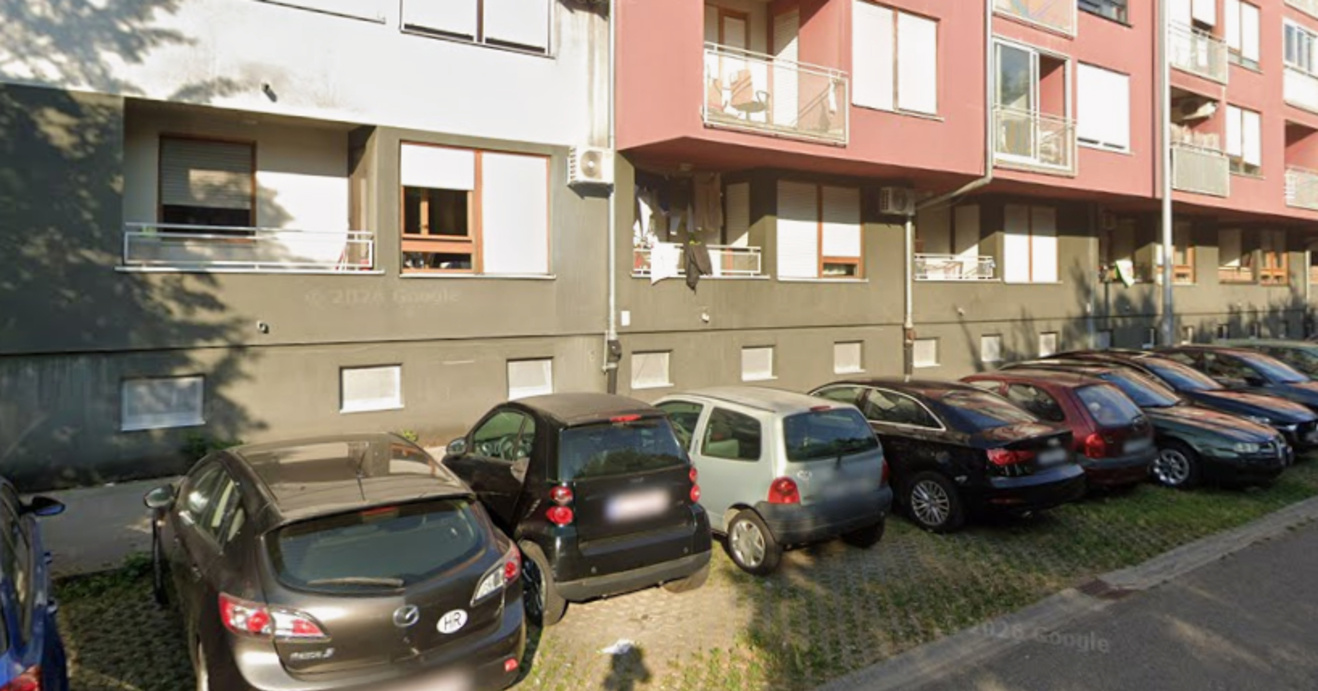 Na parkiralištu u Zagrebu izgorio BMW