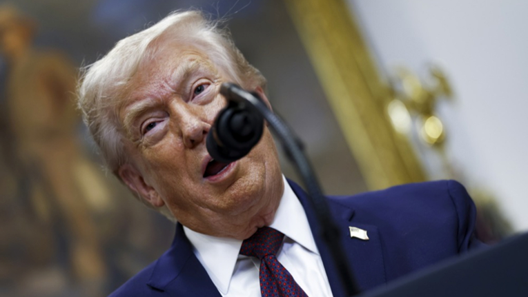 Trump: Stevena Colberta bi trebalo ODMAH uspavati