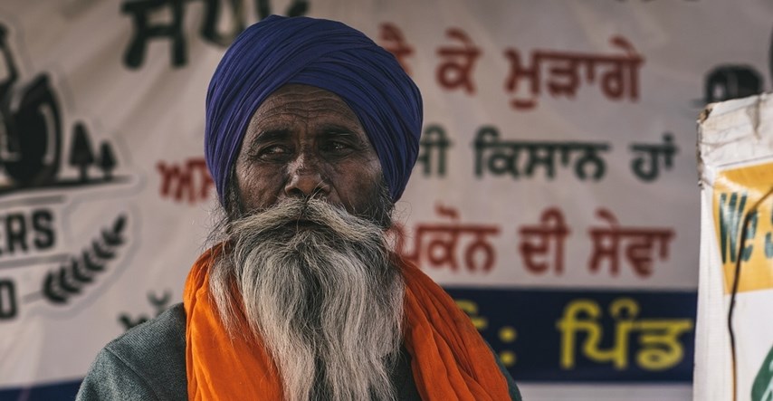 Indijac (100) bez mirovine jer vlasti misle da je umro: "Uzalud dokazujem da sam živ"