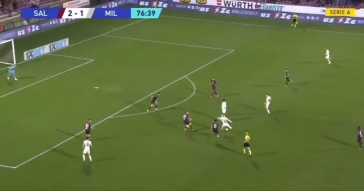 Rebić zabio iz velike udaljenosti. Ovo je gol kojim je spasio Milan šokantnog poraza