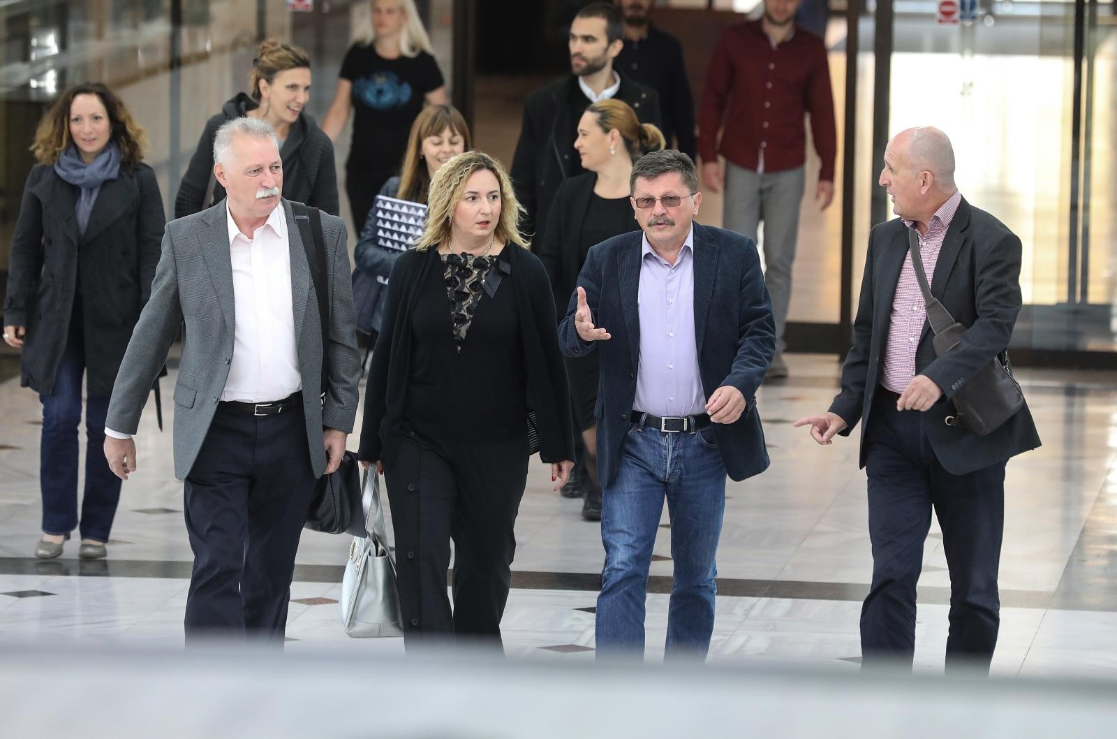 Ovo su prosječne plaće nastavnika, iznose preko 7000 kuna neto bez prijevoza