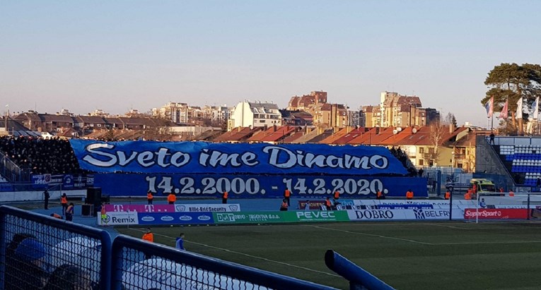 Boysi obilježili povratak imena Dinamo, Kohorta im odgovorila transparentom