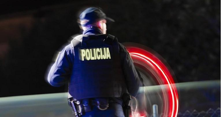 Žena u Splitu napala i opljačkala muškarca