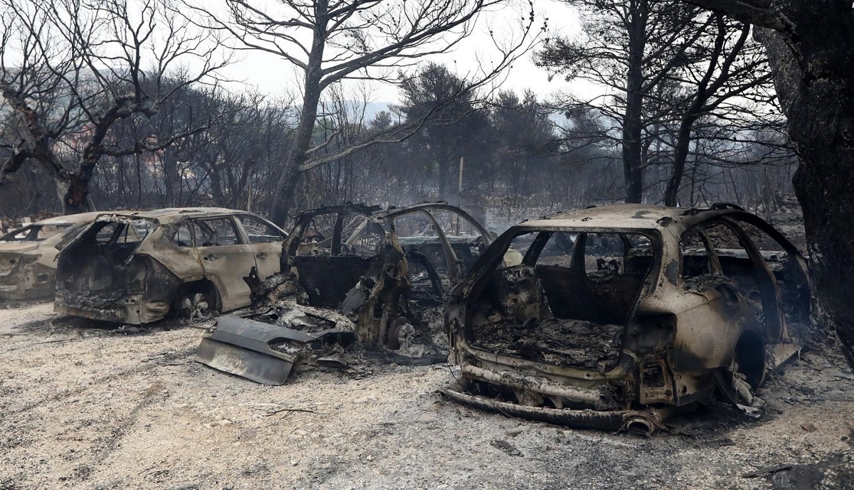 Vatrogasci se cijelu noć borili s požarom, vratili se i kanaderi. "Pod nadzorom je"