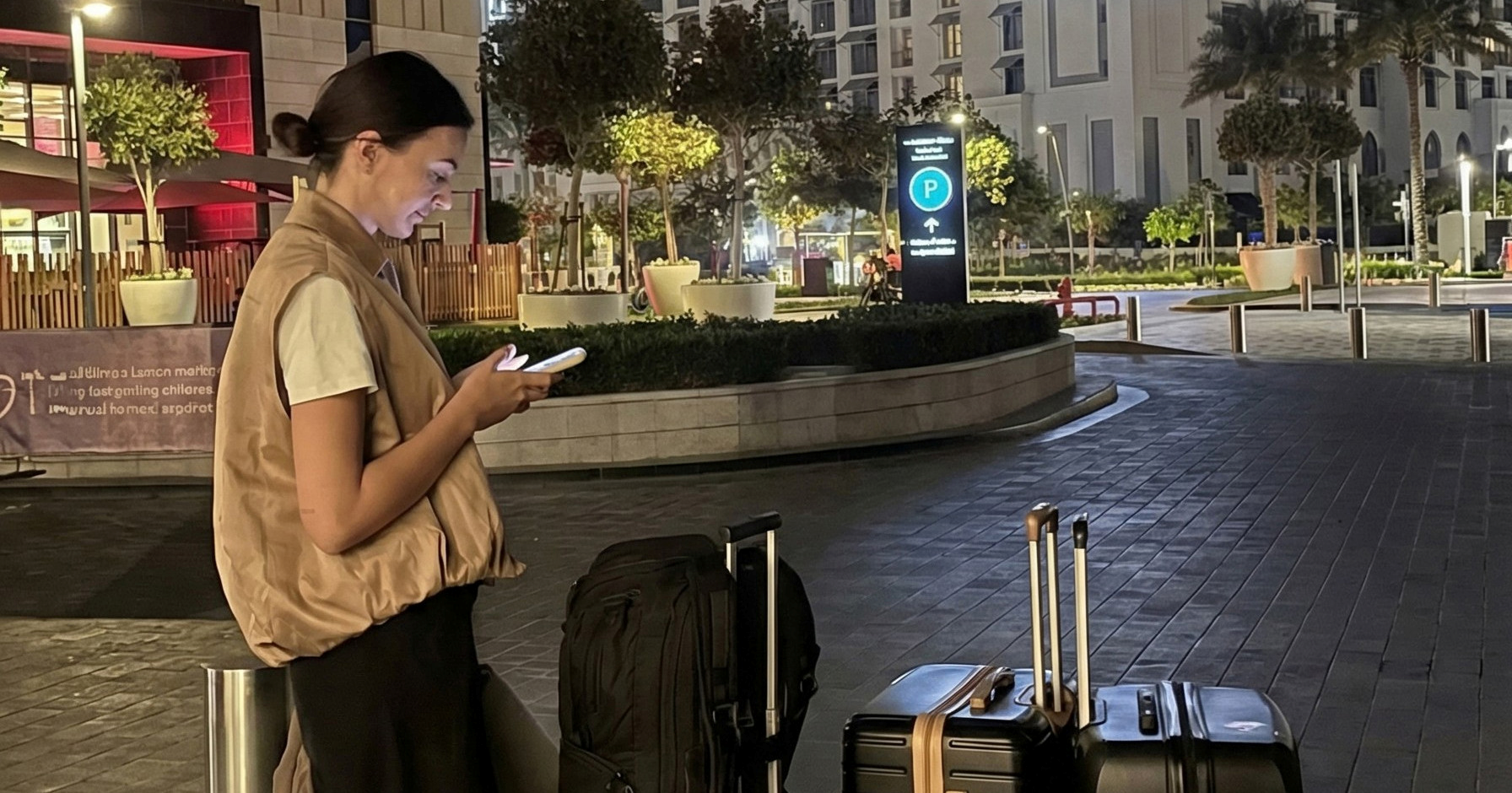 Ema Luketin i Dušan Petrović ipak napustili Dubai i otišli za Beograd