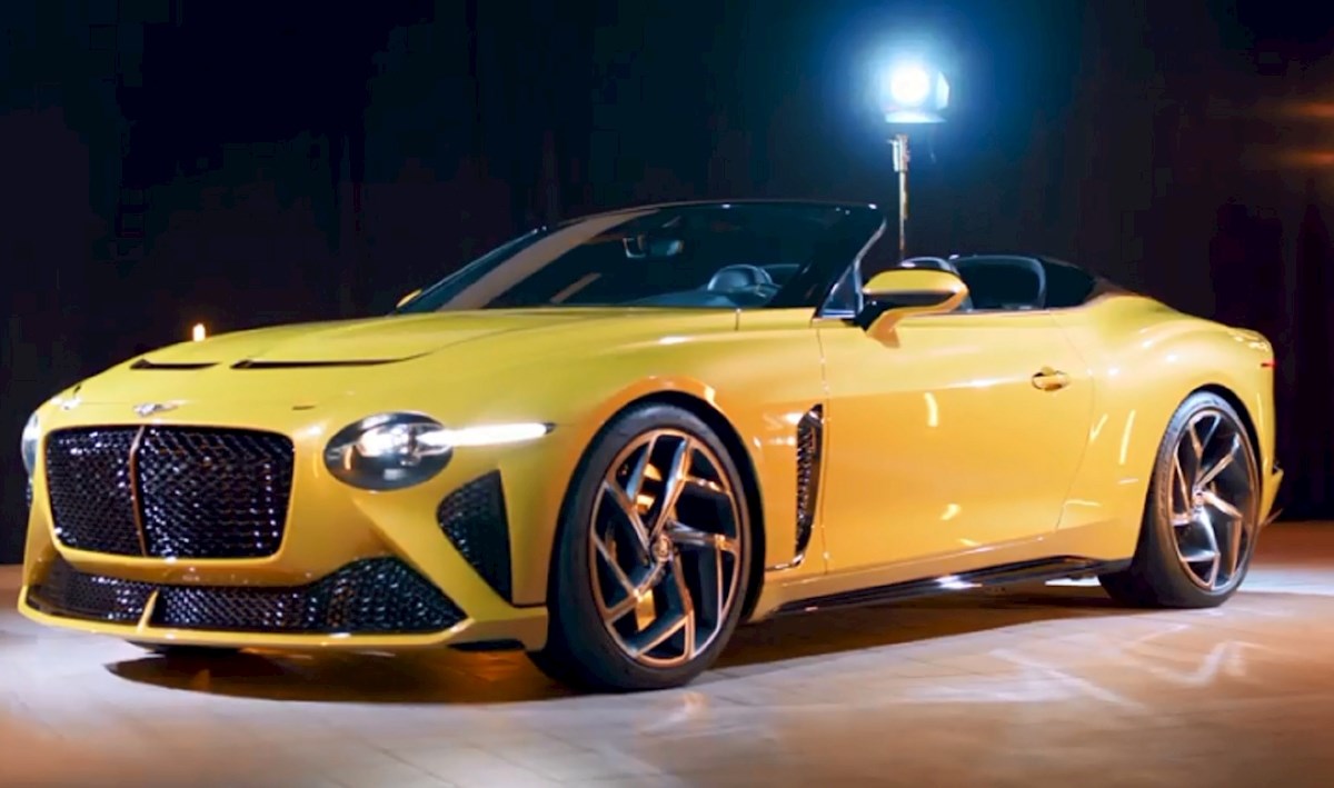 Bentley predstavio ekskluzivni GT ukrašen drvom starim 5000 godina