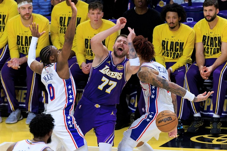 Pogledajte bijes i nemoć Dončića nakon ozljede