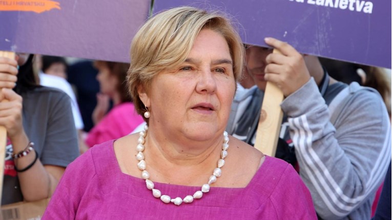 U ime obitelji: Hrabre sestre štite majku i dijete u Petrovoj. Imaju pravo na to