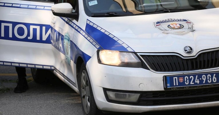Dječak u Srbiji izboden nožem, uhićen maloljetnik