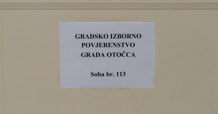 U Otočcu će se ponovno glasati. Mogao bi se dogoditi preokret